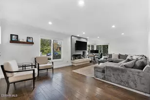 2854 E Sierra Dr, Thousand Oaks, CA 91362 - Photo 3