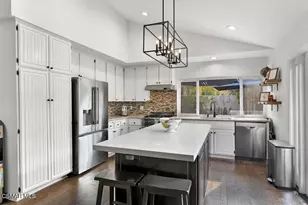 2854 E Sierra Dr, Thousand Oaks, CA 91362 - Photo 5