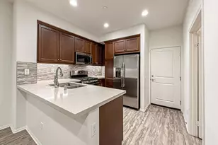 389 Castiano St, Camarillo, CA 93012 - Photo 7