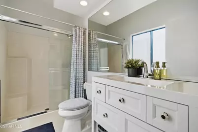 211 McAfee Court, Thousand Oaks, CA 91360 - Photo 29
