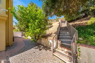 29804 Westhaven Dr, Agoura Hills, CA 91301 - Photo 51