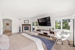 29804 Westhaven Dr, Agoura Hills, CA 91301 - Photo 27