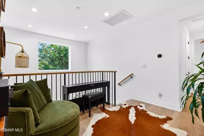 1135 N Commonwealth Avenue, Los Angeles, CA 90029 - Photo 13