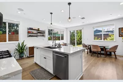 1135 N Commonwealth Avenue, Los Angeles, CA 90029 - Photo 7