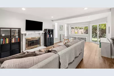 128 Bluefield Avenue, Newbury Park, CA 91320 - Photo 13