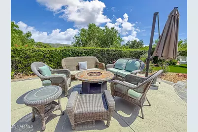 2805 Queens Way, Thousand Oaks, CA 91362 - Photo 21