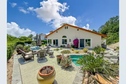 2805 Queens Way, Thousand Oaks, CA 91362 - Photo 19