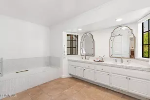 2935 Shadow Brook Ln, Westlake Village, CA 91361 - Photo 23
