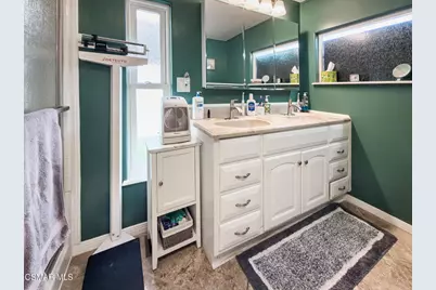 104 La Fortuna, Newbury Park, CA 91320 - Photo 35