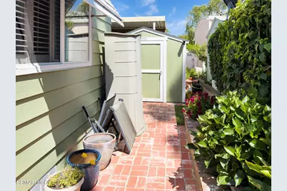 104 La Fortuna, Newbury Park, CA 91320 - Photo 53