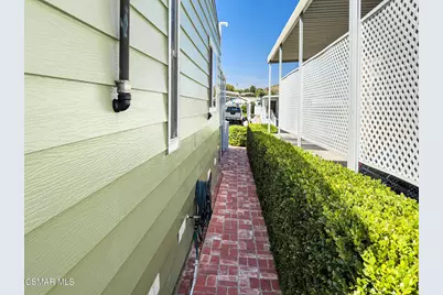 104 La Fortuna, Newbury Park, CA 91320 - Photo 49