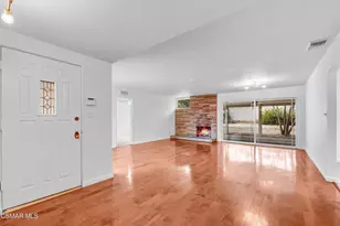17247 Donmetz St, Granada Hills, CA 91344 - Photo 7