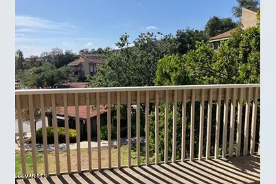 254 Sequoia Court #37, Thousand Oaks, CA 91360 - Photo 3
