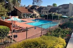 254 Sequoia Ct, Thousand Oaks, CA 91360 - Photo 5