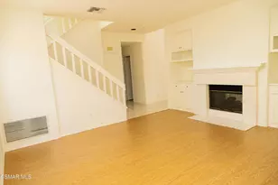 327 Savoy Ct, Oak Park, CA 91377 - Photo 11