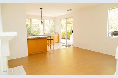 327 Savoy Court, Oak Park, CA 91377 - Photo 13