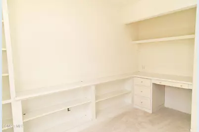 327 Savoy Court, Oak Park, CA 91377 - Photo 31