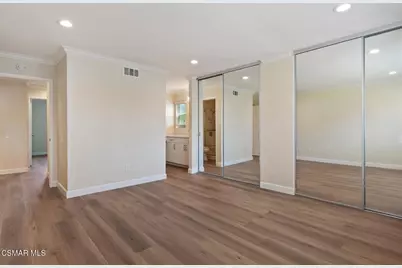 25336 Village 25, Camarillo, CA 93012 - Photo 9