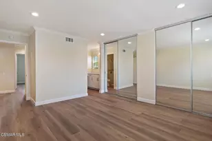25336 Village 25, Camarillo, CA 93012 - Photo 9