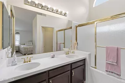15497 Mallory Court, Moorpark, CA 93021 - Photo 25