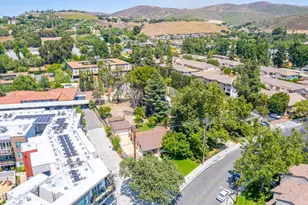 1835 Los Feliz Dr, Thousand Oaks, CA 91362 - Photo 29