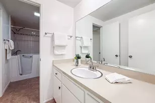 744 Woodlawn Dr, Thousand Oaks, CA 91360 - Photo 47