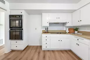 744 Woodlawn Dr, Thousand Oaks, CA 91360 - Photo 17