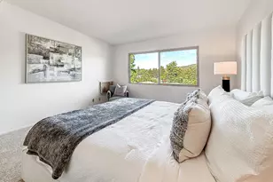 744 Woodlawn Dr, Thousand Oaks, CA 91360 - Photo 37