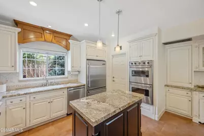 98 S Donald Avenue, Newbury Park, CA 91320 - Photo 15