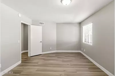 569 Spring Road #50, Moorpark, CA 93021 - Photo 19