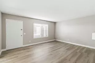 569 Spring Rd, Moorpark, CA 93021 - Photo 3