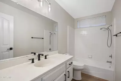3831 Cottonwood Grove Trail, Calabasas, CA 91301 - Photo 35