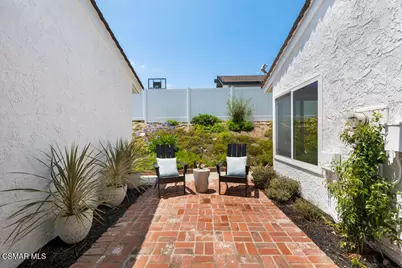 1855 Brooktree Court, Thousand Oaks, CA 91362 - Photo 35
