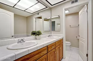 18935 Granada Cir, Porter Ranch, CA 91326 - Photo 33