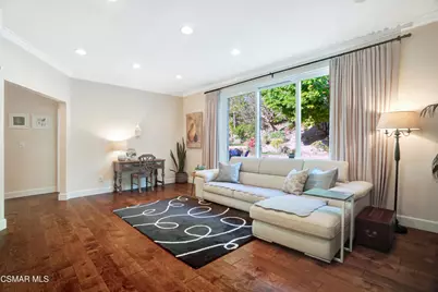 18935 Granada Circle, Porter Ranch, CA 91326 - Photo 9