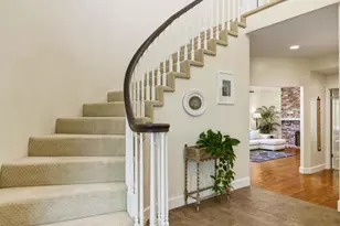 18935 Granada Cir, Porter Ranch, CA 91326 - Photo 13