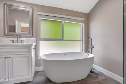 18935 Granada Circle, Porter Ranch, CA 91326 - Photo 25
