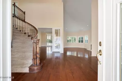 12048 Silver Crest Street, Moorpark, CA 93021 - Photo 11