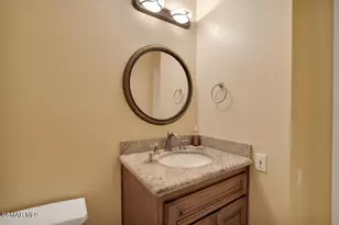 12048 Silver Crest St, Moorpark, CA 93021 - Photo 23