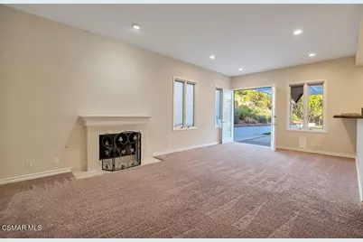 12048 Silver Crest Street, Moorpark, CA 93021 - Photo 21