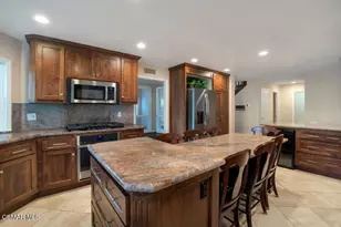 12048 Silver Crest St, Moorpark, CA 93021 - Photo 5