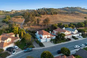 12048 Silver Crest St, Moorpark, CA 93021 - Photo 53