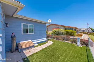 134 Poinsettia Gardens Dr, Ventura, CA 93004 - Photo 31