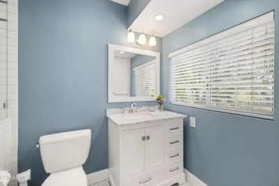 345 Jeremiah Drive #E, Simi Valley, CA 93065 - Photo 13