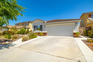 34126 Dianthus Ln, Lake Elsinore, CA 92532 - Photo 3
