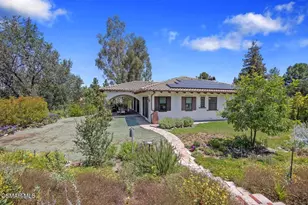 4255 Saddlecrest Ln, Westlake Village, CA 91361 - Photo 13