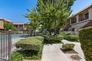 19545 Sherman Way, Reseda, CA 91335 - Photo 29
