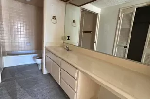 5291 Colodny Dr, Agoura Hills, CA 91301 - Photo 13