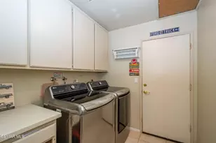579 Gilbert St, Newbury Park, CA 91320 - Photo 17
