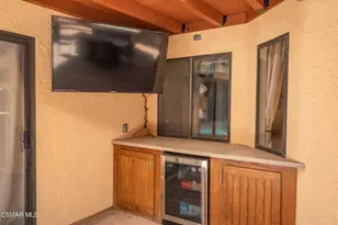579 Gilbert St, Newbury Park, CA 91320 - Photo 29